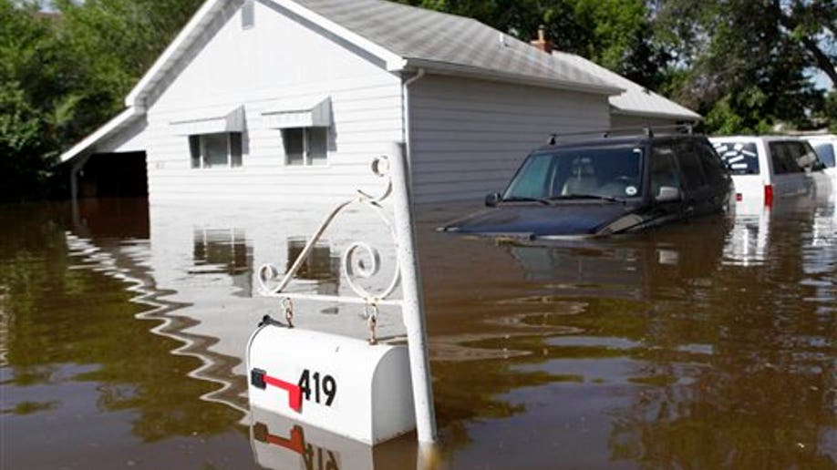 fd4fe2f8-North Dakota Flooding