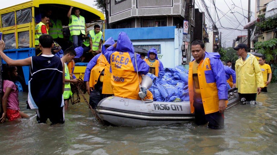 62e3bcdb-Philippines Floods