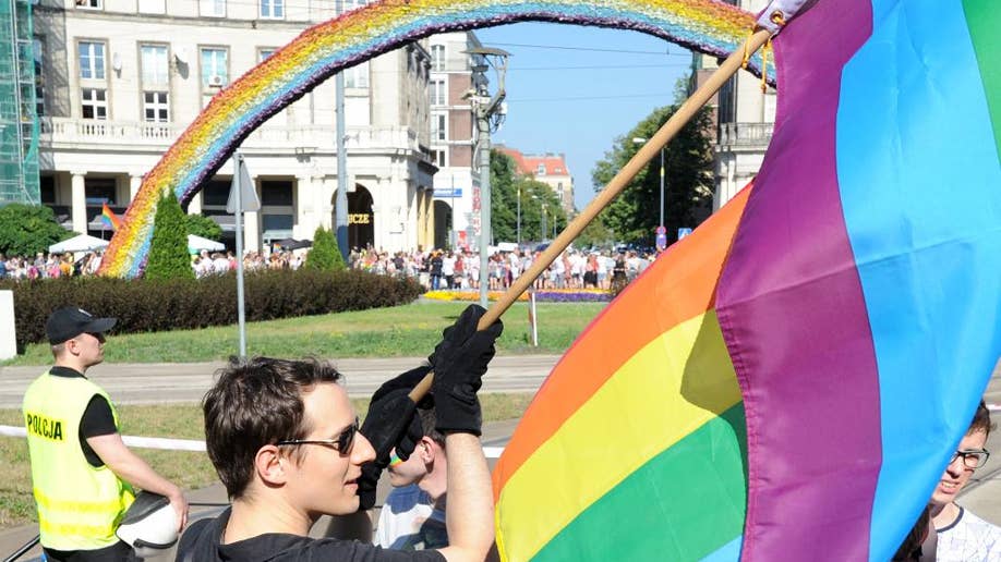 Thousands Of Gay Rights Supporters March Through Warsaw In 15th Equal ...