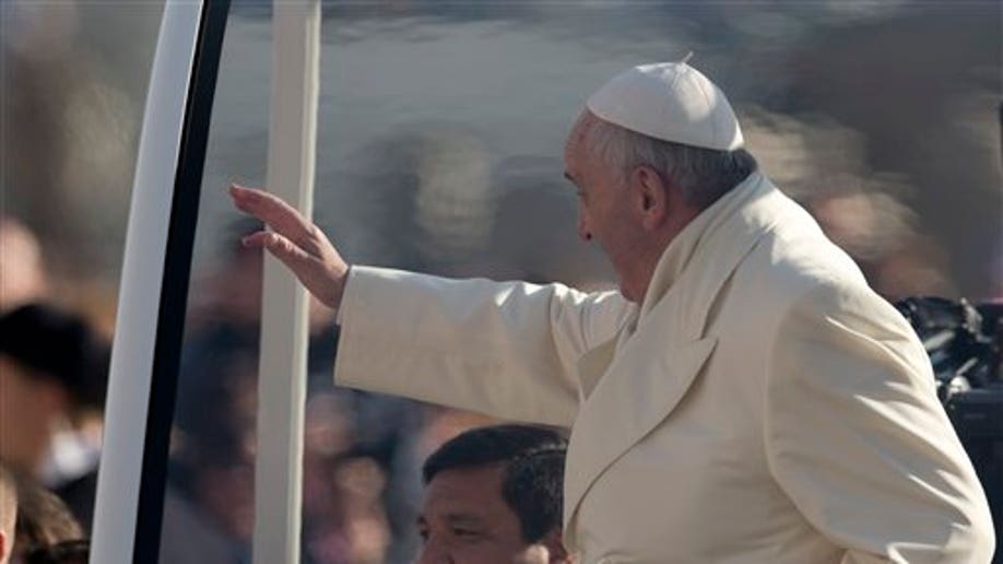 02ad31e5-Vatican Popes Passenger