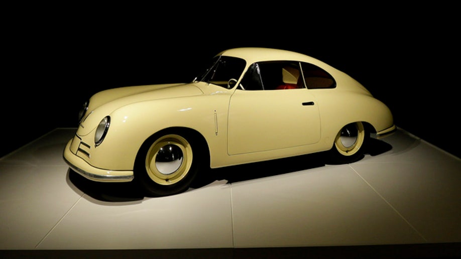 96c453fb-Porsche Exhibit