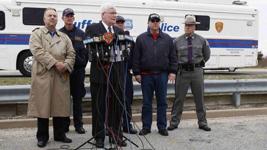 07b44b7f-USA-CRIME/BODIES