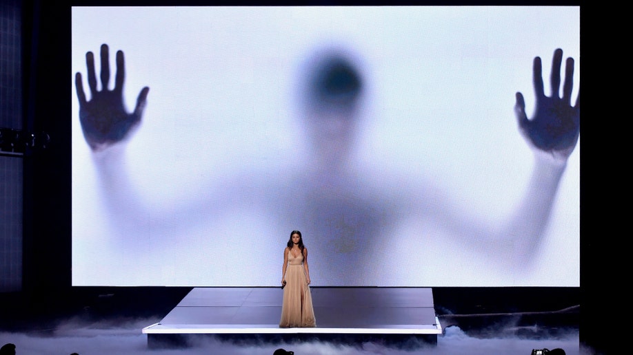 522503943JF00002_2014_Ameri