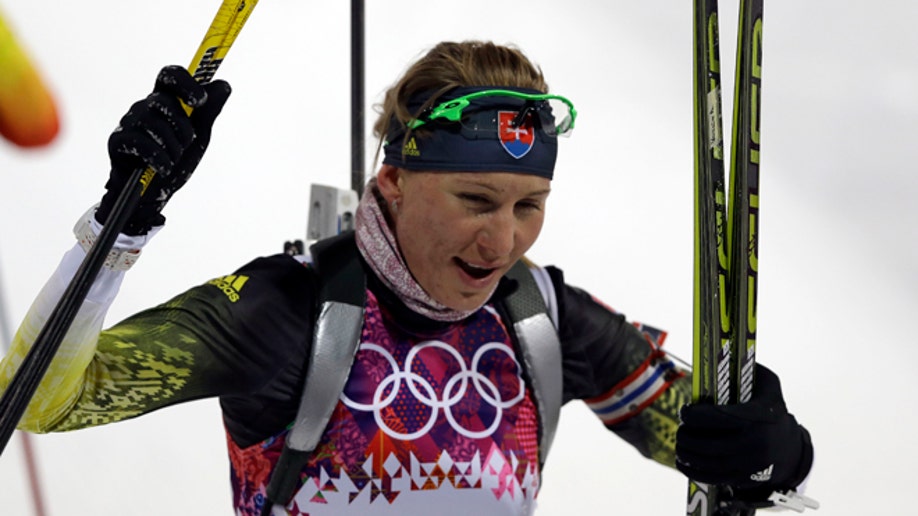 4d8ce3c4-Sochi Olympics Biathlon Women