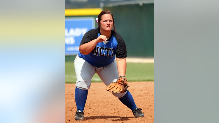 6a6074d5-Softball Bus Crash