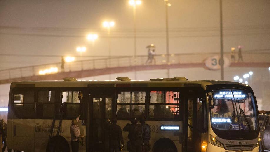 Peningkatan serangan yang mengkhawatirkan di Rio de Janeiro menjelang Piala Dunia;  polisi menambahkan bala bantuan