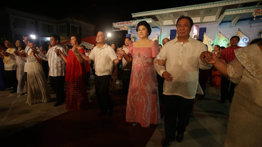 232fb782-Philippines Unsinkable Marcoses