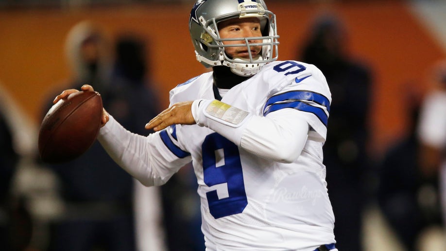 be9dda44-Cowboys Bears Football