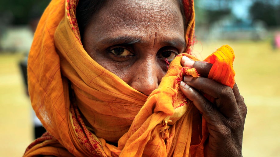 079695e2-Bangladesh Building Collapse