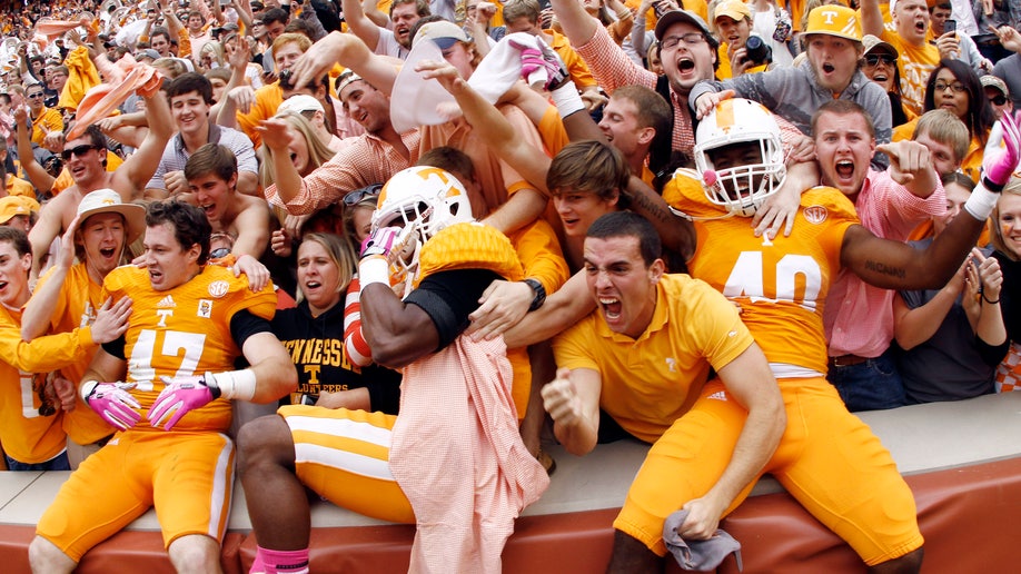 a0d921d9-South Carolina Tennessee Football