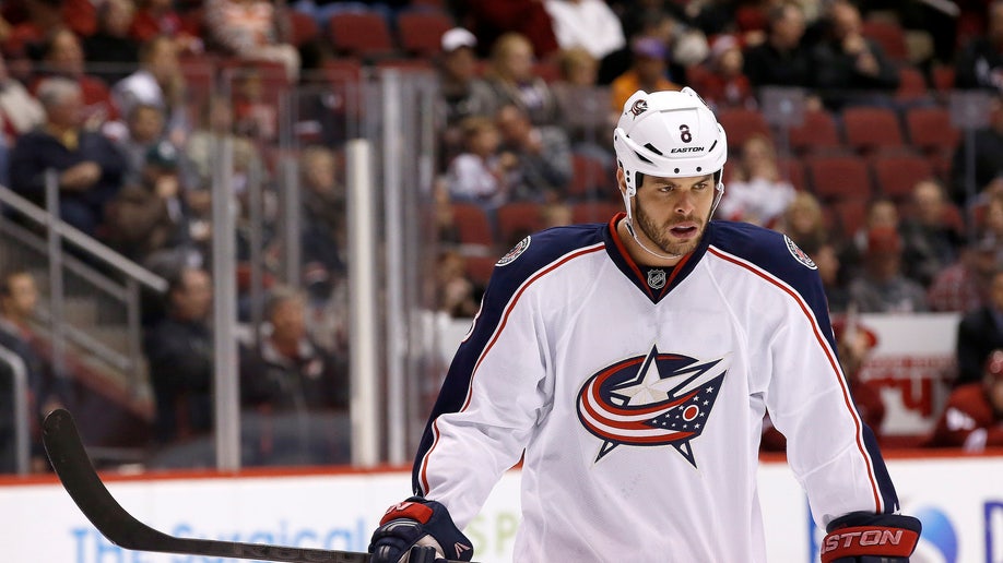 Nathan Horton signs with Blue Jackets
