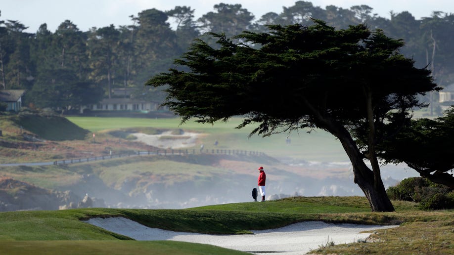 276e9780-Pebble Beach Golf