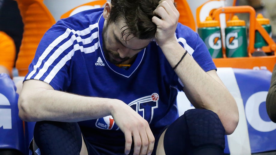 4c2a54b6-Grizzlies Thunder Basketball