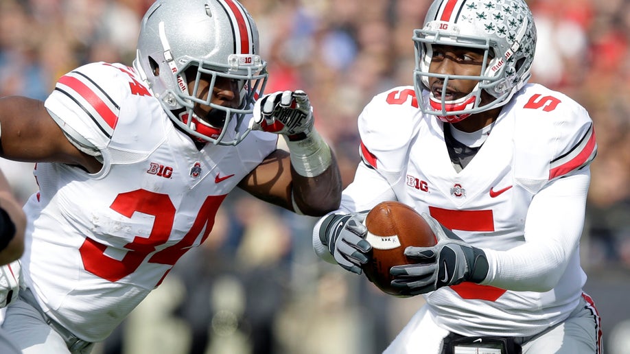 1e76dba9-Ohio St Purdue Football