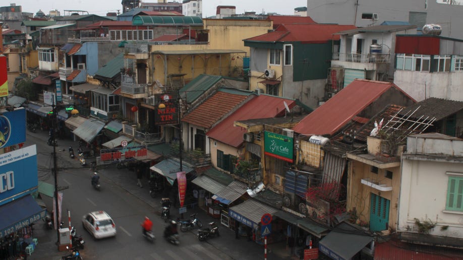 0667dc7f-Vietnam Old Quarter Makeover