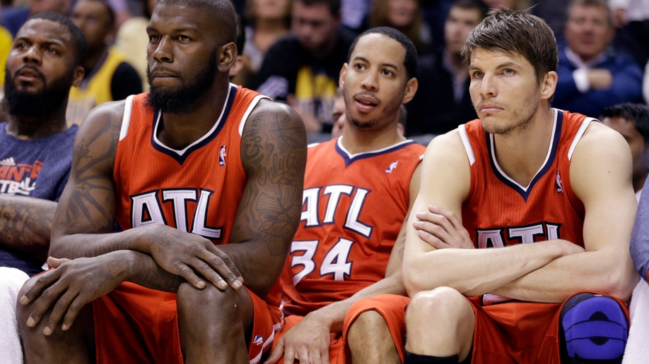 b1533028-Hawks Pacers Basketball