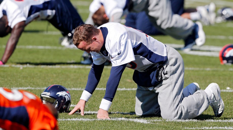 7528187c-Broncos Football