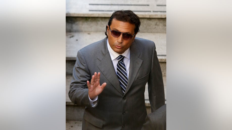 32be7503-Italy Ship Aground