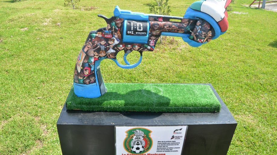 b405387a-Mexico Guns for Peace