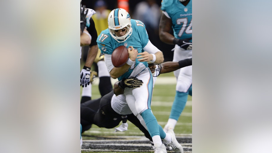 Dolphins Saints Football