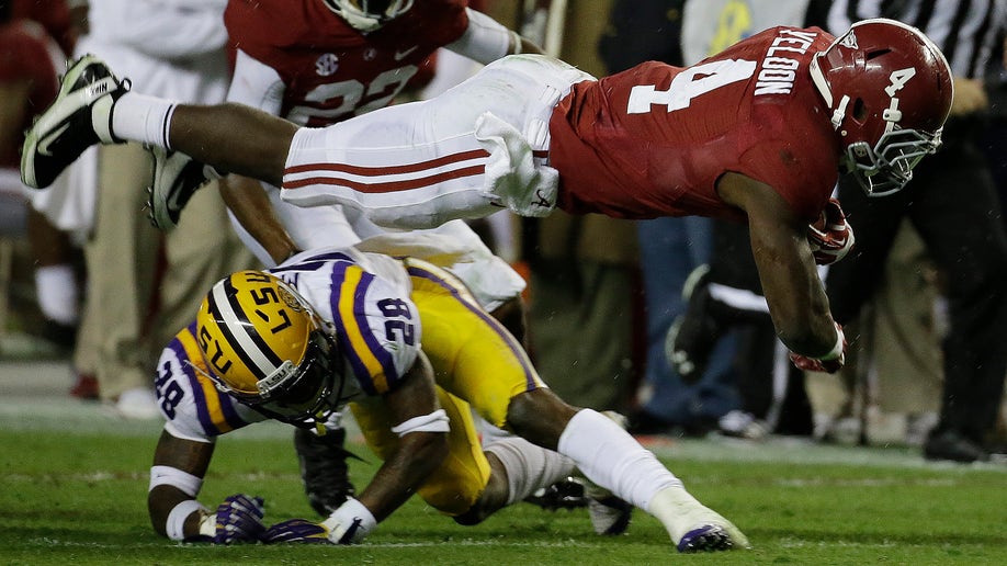 23bcb8c6-LSU Alabama Football