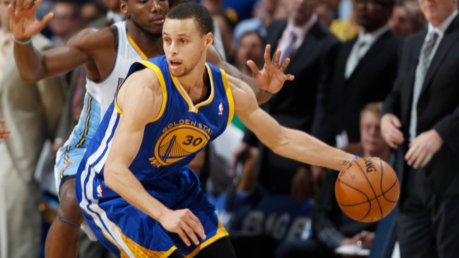 0dfa3b4f-Warriors Nuggets Basketball