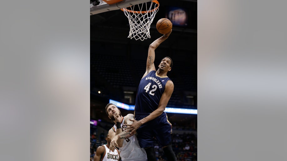 Pelicans Bucks Basketball