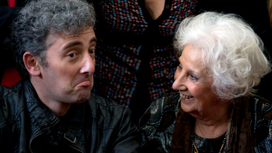 ba2cbabe-Argentina Dirty War Children