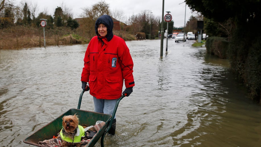 d55d8579-Britain Floods