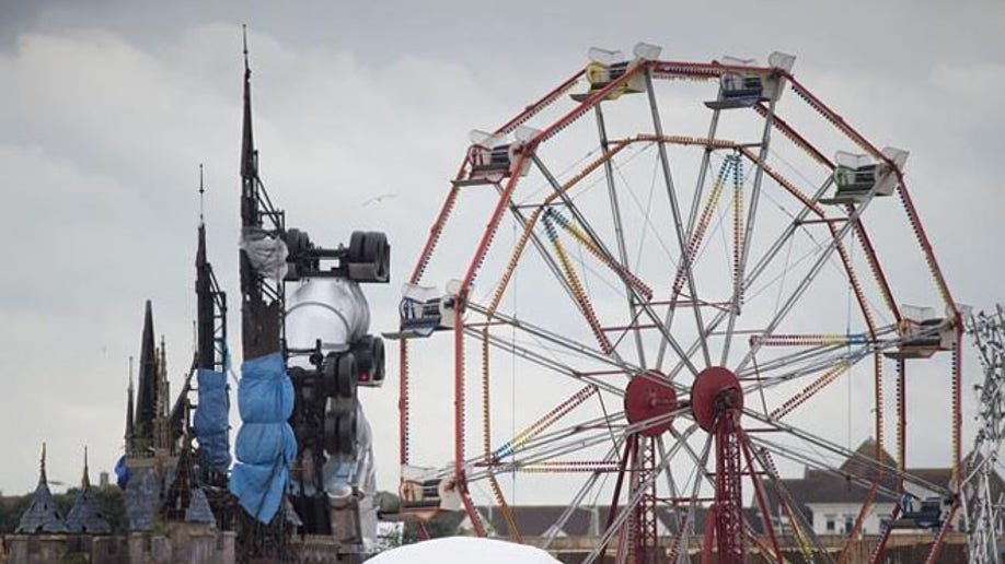 Inside Banksy's 'Dismaland' bemusement park | Fox News