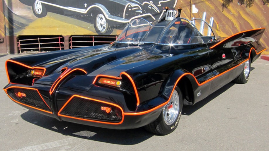 dca30f38-Batmobile Auction