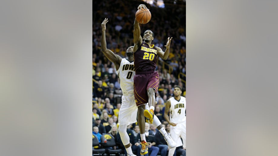 aa7d6235-Minnesota Iowa Basketball