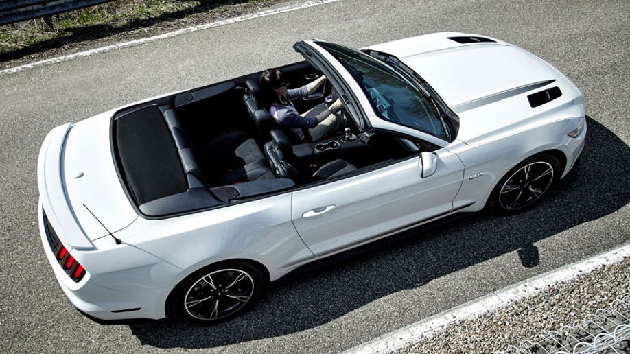 bd3e8e54-2016 Mustang GT Convertible