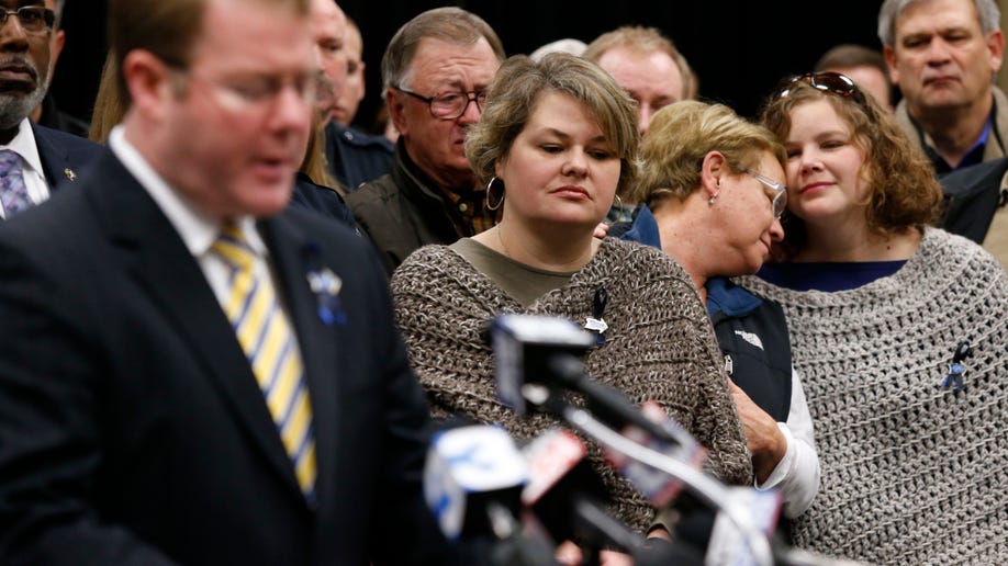 869a1b58-Phoenix Robbery Shooting