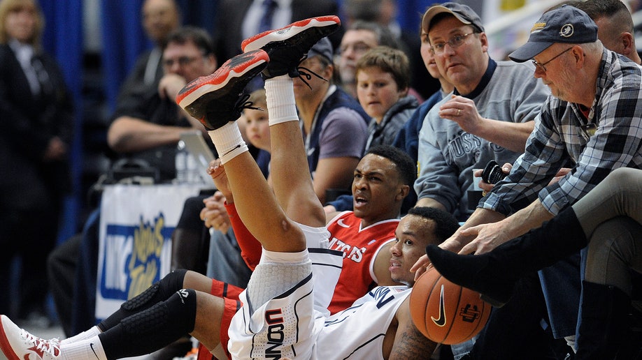 Report: Suspended Ole Miss basketball player Marshall Henderson