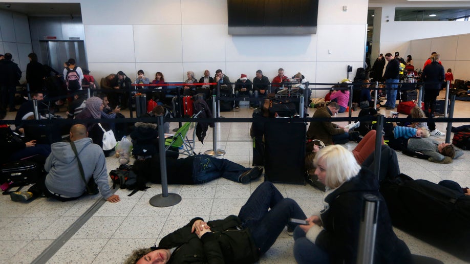 e9606f4d-Britain Travel Delays