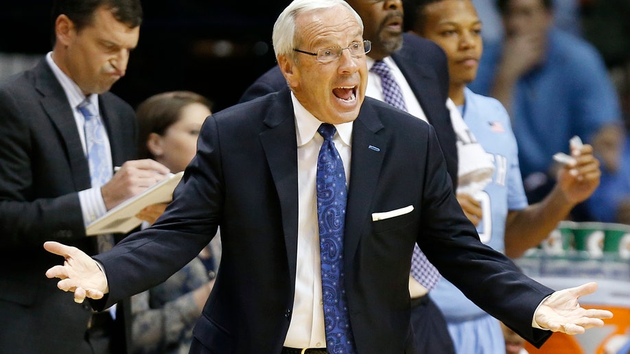 North Carolina Louisville Basketball