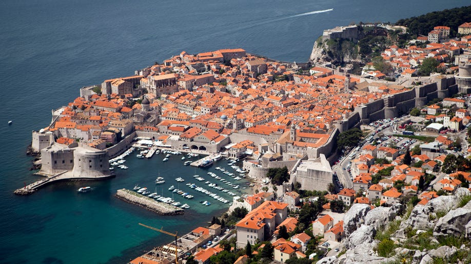 c23ed526-Croatia Golf Referendum