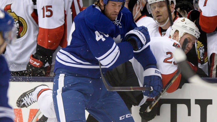 a096ea29-Senators Maple Leafs Hockey