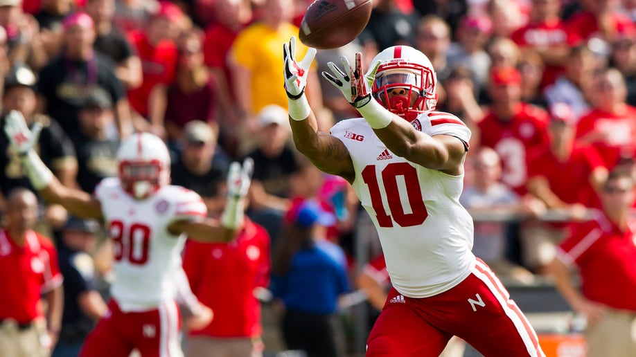 86c5c1f6-Nebraska Purdue Football