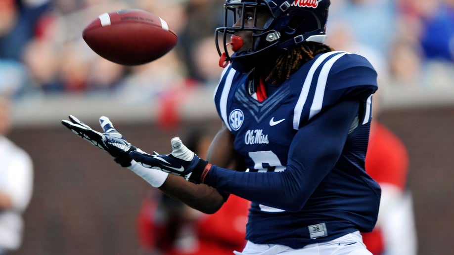 84e076bd-Troy Mississipppi Football
