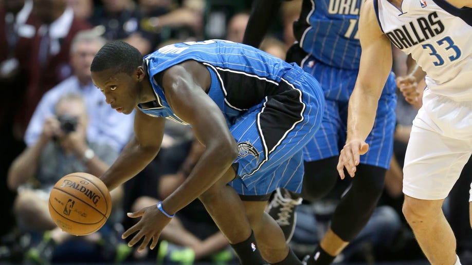 522565bf-Magic Mavericks Basketball