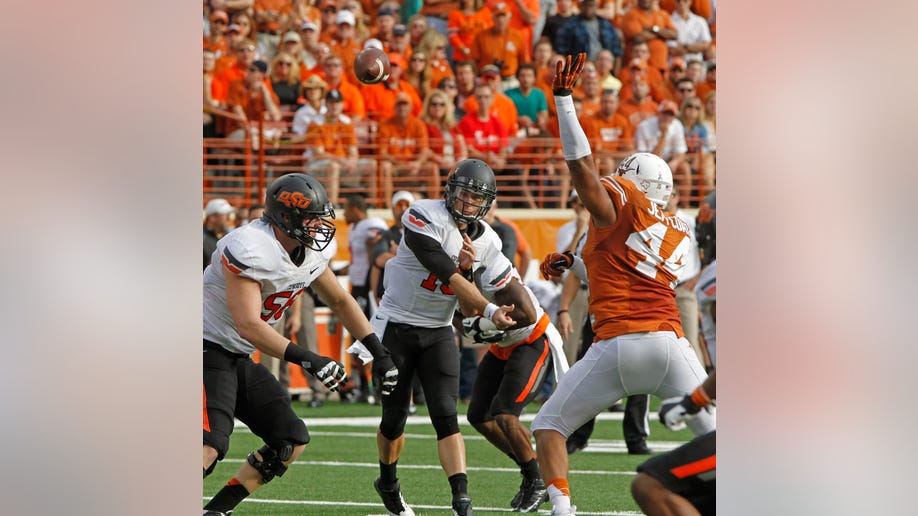 e1bb8359-Oklahoma St Texas Football