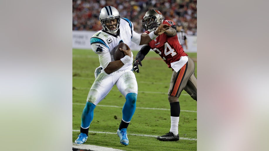 1158f758-Panthers Buccaneers Football
