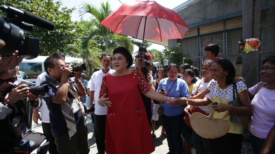 2d75f8b4-Philippines Unsinkable Marcoses