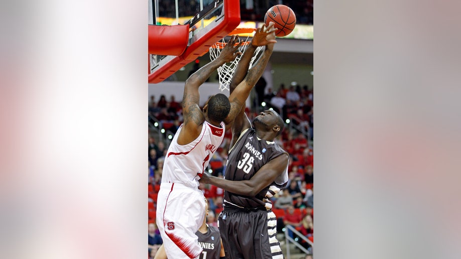 4fe5ca86-St. Bonaventure NC State Basketball