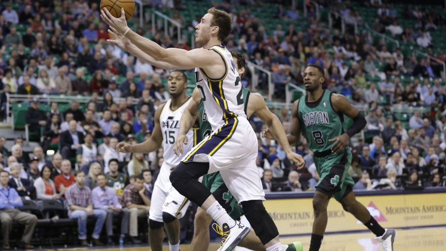 c6b4d20c-Celtics Jazz Basketball