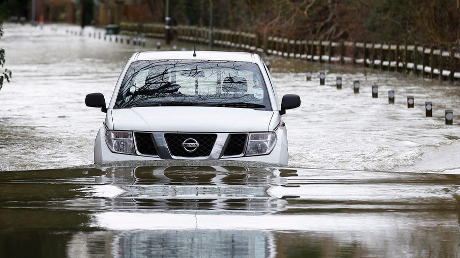 e24fd697-Britain Floods