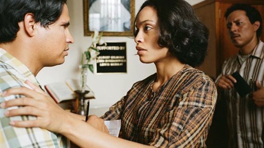 26222268-Film-Rosario Dawson