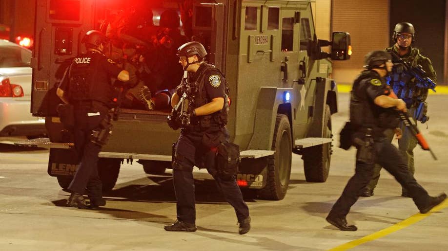 One Person Shot In Milwaukee Protest But No Repeat Of Riots Fox News 